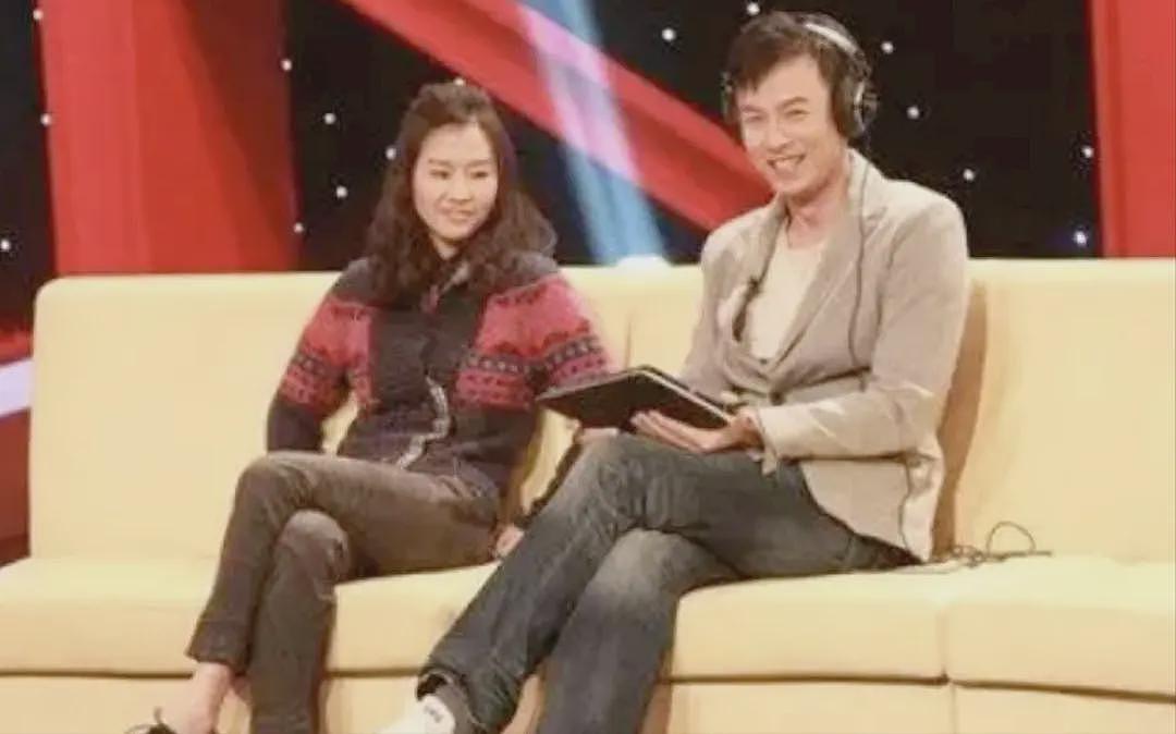 【情感】演反派再次爆红！相亲认识妻子，15年零绯闻，一起陪妈妈抗癌（组图） - 13