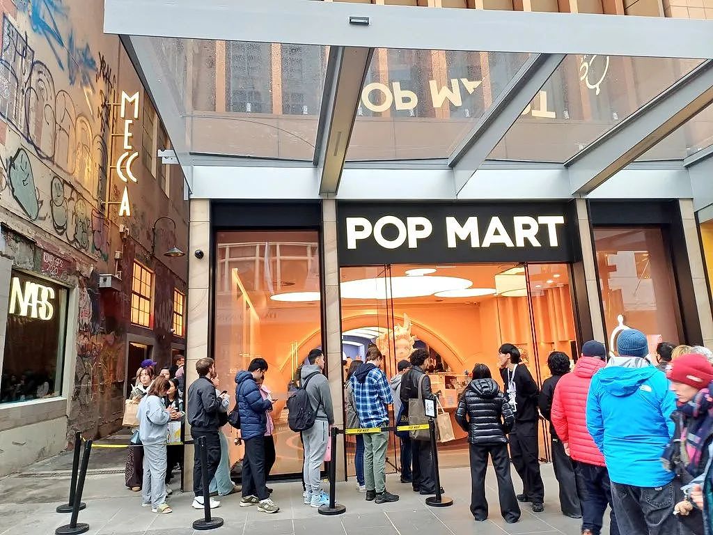 墨尔本街头通宵排队一整夜!中国品牌新开全澳最大门店,澳洲人都疯狂了…(组图) - 2