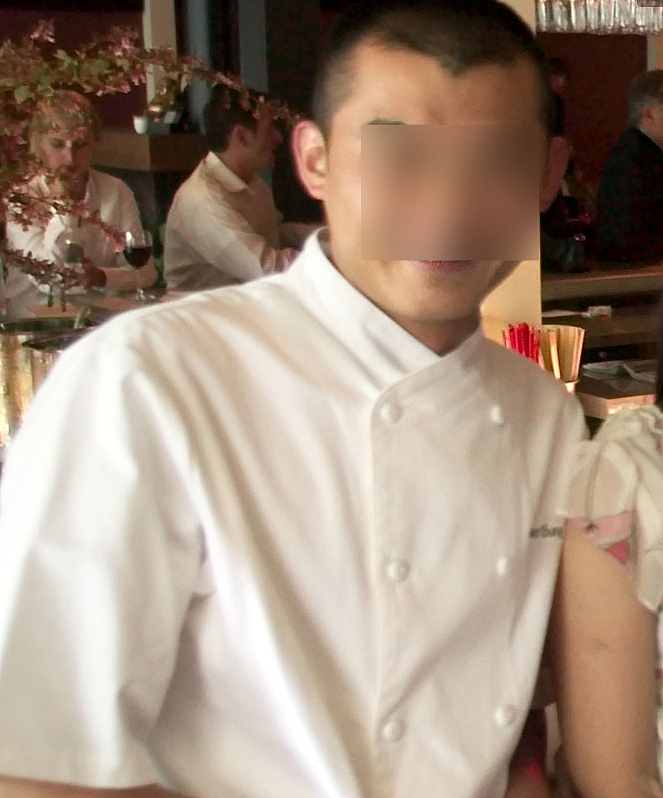 华裔厨师嫌网红妹子“咖位不够”,怼到人家当场飙泪,结果自己却被全网吊打(组图) - 3