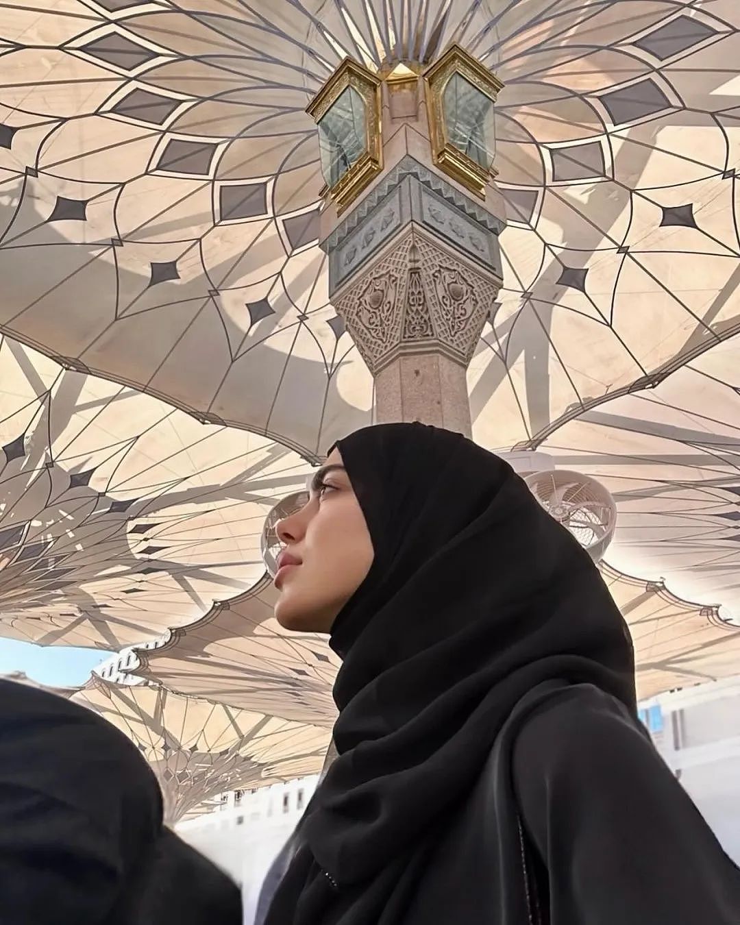 【美女】健身女神Ruba Ali:美腿是这样练成的,你还在等什么(组图) - 17
