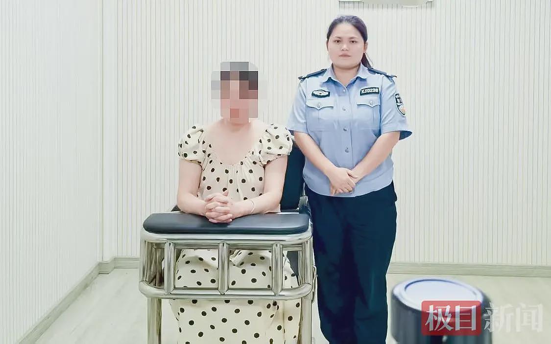 女主播传播淫秽言论被处罚:直播间160多人观看(图) - 1