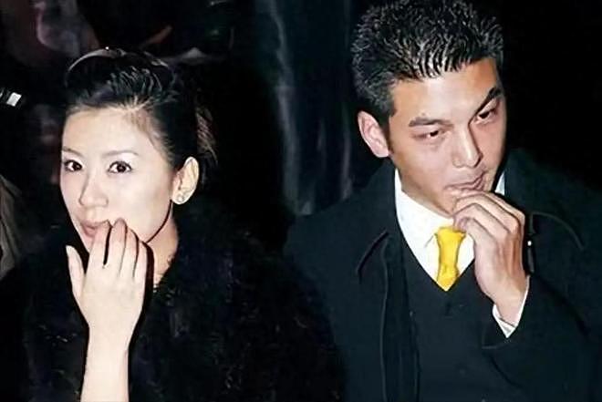 贾静雯没想到，当年花千万争回的女儿，如今竟成50亿遗产继承人（组图） - 1