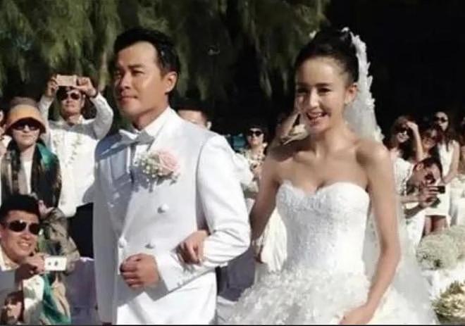 离婚4年，41岁佟丽娅又官宣喜讯，成为陈思诚“高攀不起”的存在（组图） - 3