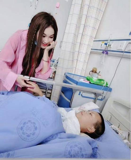 香港知名女星罕提往事,因父欠债差点被卖,从不后悔拍大尺度电影(组图) - 2