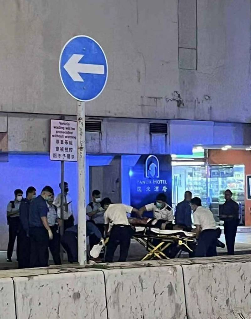 死者疑用厨房刀具杀妻儿三人！香港荃湾悦来酒店命案细节曝光（图） - 1