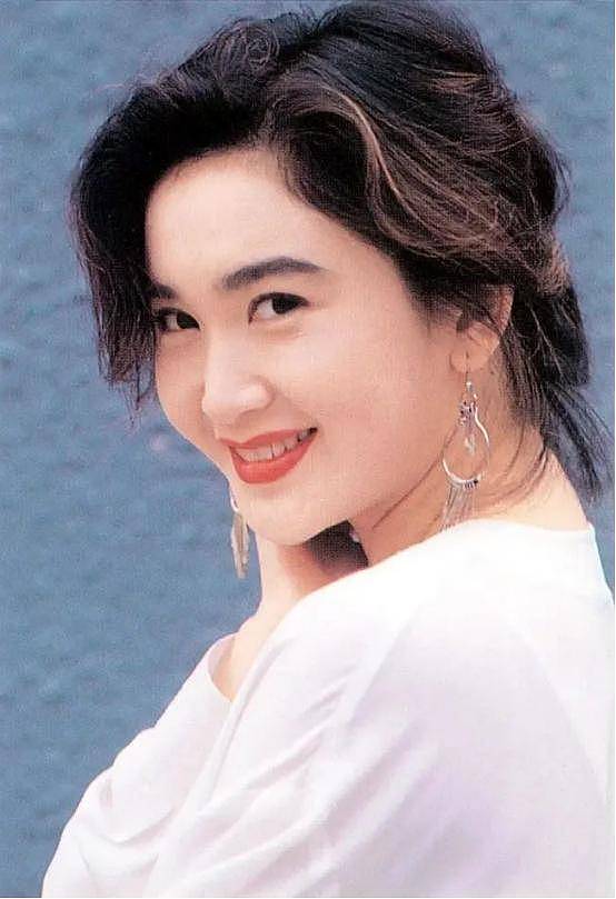 香港知名女星罕提往事,因父欠债差点被卖,从不后悔拍大尺度电影(组图) - 9