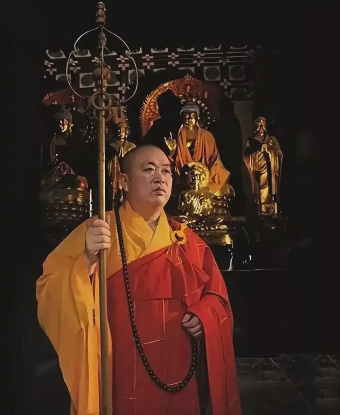 释永信被目睹喝酒吃肉,僧人私下叫其情妇“师娘“(组图) - 7