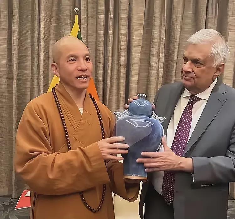 印乐法师接替释永信担任住持，履历被扒，硕士学位，口碑超好（组图） - 8