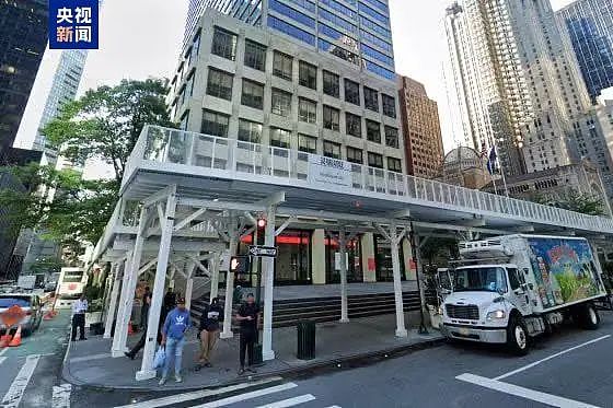 知名金融巨头女高管遭枪击身亡,年仅43岁,公司办公室将暂时关闭!纽约市长:枪手走错楼层,目标本是NFL总部(组图) - 6