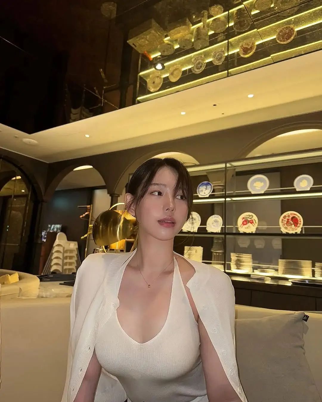 【美女】身材太完美，颜值真的顶！文青的气质，谁不喜爱！君子好逑（组图） - 1