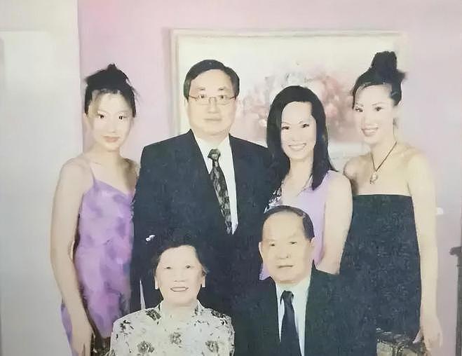 甄子丹和大儿子破冰：曾因万绮雯离婚，却闪婚“假千金”汪诗诗？（组图） - 26