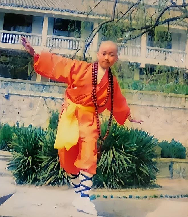 释永信与名人交往史：为成龙题字，和马云谈养生，赠普京武功秘籍（组图） - 22