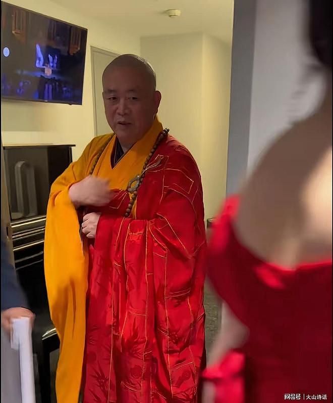 越扒越有！释永信早年色眯眯亲吻李湘照流出，其书法暗示自己结局（组图） - 12