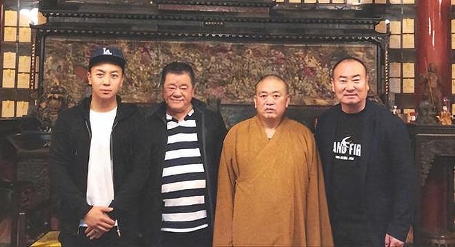 释永信与名人交往史：为成龙题字，和马云谈养生，赠普京武功秘籍（组图） - 20