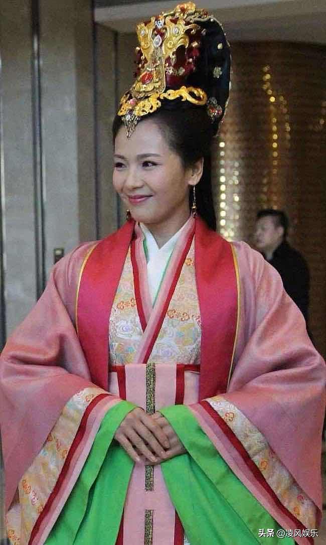 46岁刘涛近况曝光!颜值在线,状态似少女,网友:美的太安心了(组图) - 21