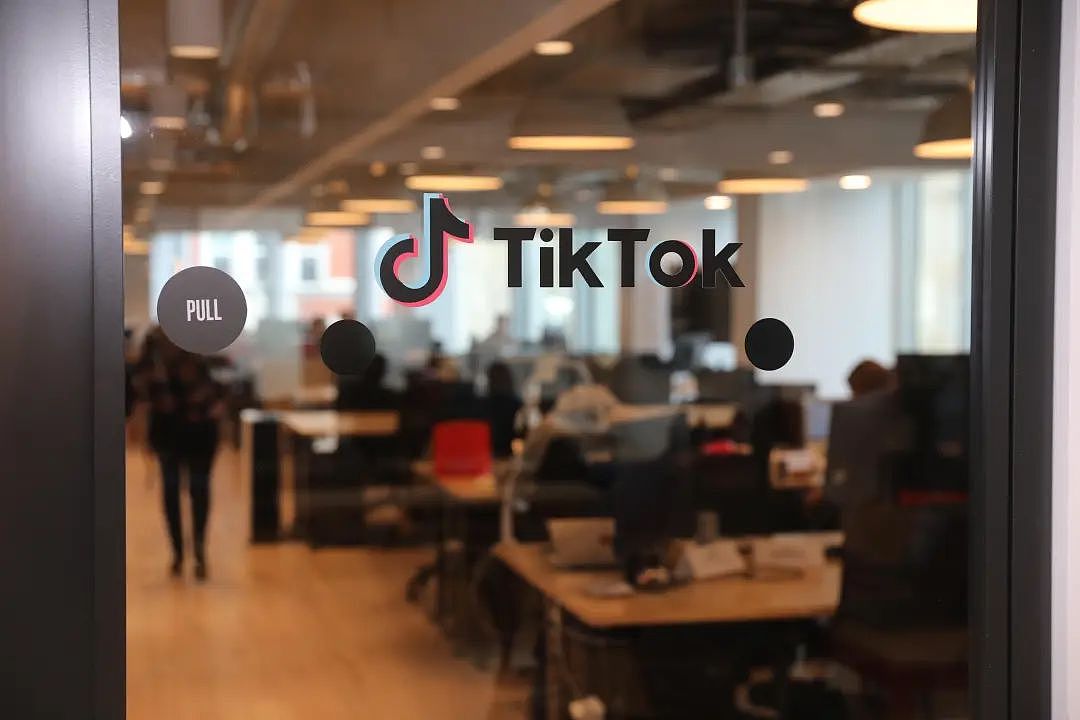 中国留学生在TikTok打工的真实内幕：跨时区工作、签证压力与成长代价（组图） - 4