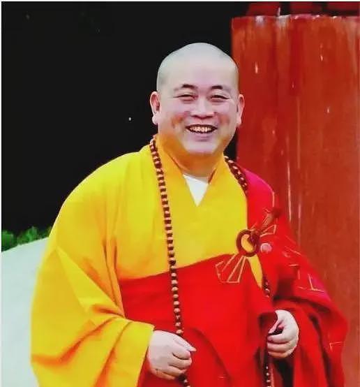 释永信早年私生活被曝,睡长椅,住澡堂子,曹德旺解释他如何变坏(组图) - 7