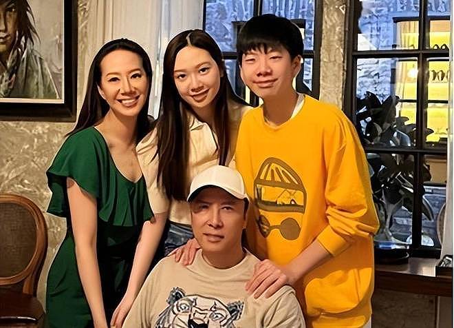 甄子丹和大儿子破冰：曾因万绮雯离婚，却闪婚“假千金”汪诗诗？（组图） - 28
