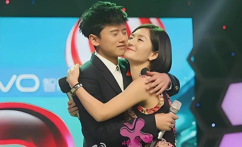 细扒张碧晨：把内裤还给张艺兴，把娃还给华晨宇，把歌还给汪苏泷（组图） - 17