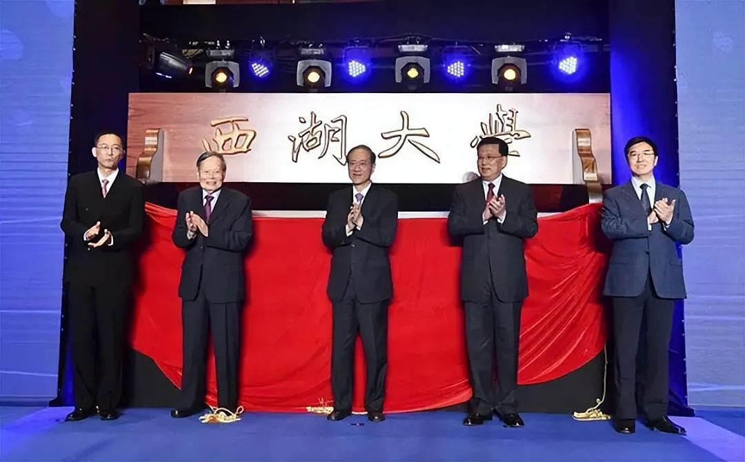 施一公砸200亿建西湖大学,放话5年超过清华,7年过去却成了这样(组图) - 6
