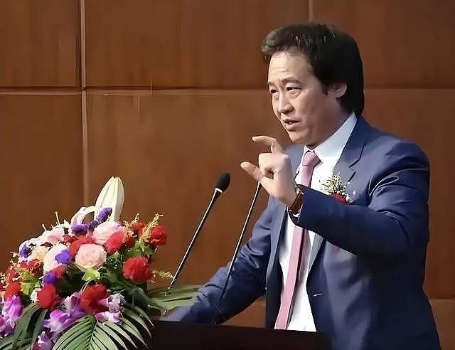 32岁杨采钰晒产后照，住香港88万月子中心，网友夸她比刘亦菲聪明（组图） - 13