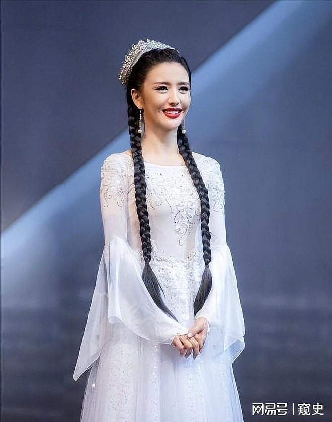 离婚4年，41岁佟丽娅又官宣喜讯，成为陈思诚“高攀不起”的存在（组图） - 4