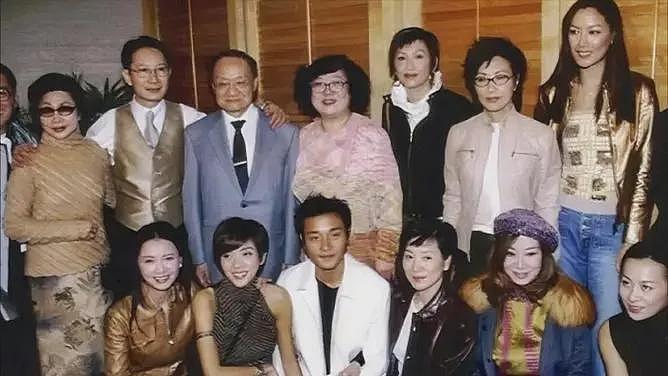 细扒张碧晨：把内裤还给张艺兴，把娃还给华晨宇，把歌还给汪苏泷（组图） - 47