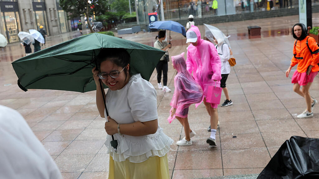 台风“竹节草”二次登陆上海，超过28万人紧急撤离（图） - 1