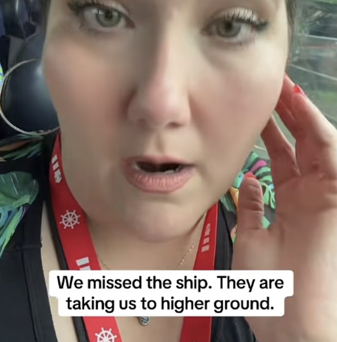 8.8级巨震!火山爆发!15米海啸狂袭,北美拉响警报, 百万人连夜抢物资撤离,公路被堵(视频/组图) - 14