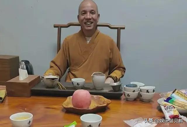恶心一幕出现！不到24小时，新方丈引全网骂，网友质疑理由一致（组图） - 15