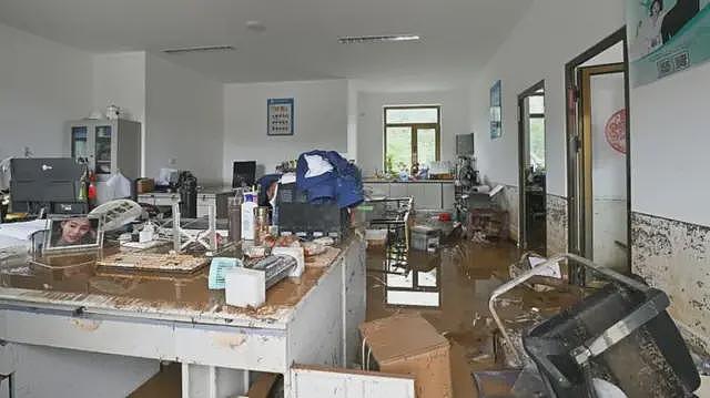 31名老人被活活淹死!北京养老院遭洪水围困酿惨剧,长者呼救画面曝光(视频/组图) - 8