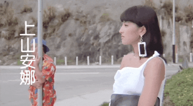 当众亲吻男星！一心想走入上流社会，培养女儿当豪门准媳妇，今60岁生日轰动娱乐圈？（组图） - 26