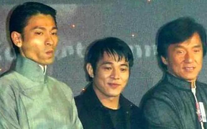 成龙老了,李连杰老了,张卫健也老了,而60岁的他看起来却像35岁(组图) - 22