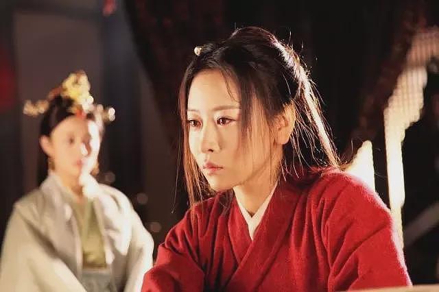 一个“漂移臀”火了15年，42岁的她靠演技杀疯全场（组图） - 10