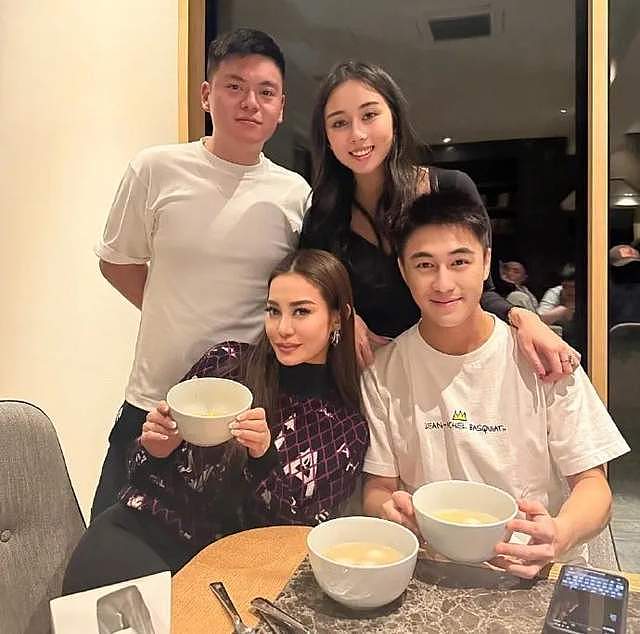 何猷君风波不断！被曝与亲妹关系不纯，曾承认嫖娼对不起女友（组图） - 11