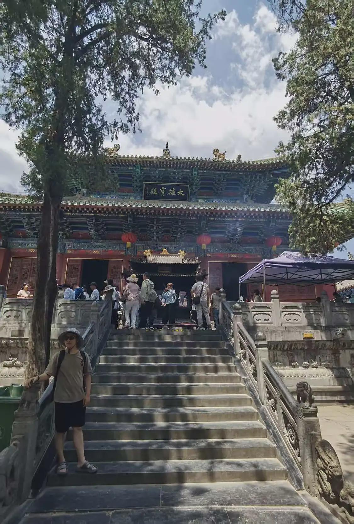 少林寺新住持履职第二日：部分收费项目消失（组图） - 2