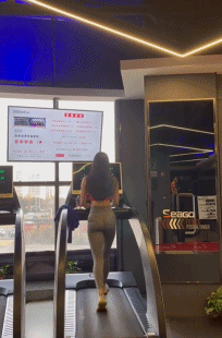 【美女】辣妹“3D身材”让人过目难忘！看完瞬间沦陷...（组图） - 17