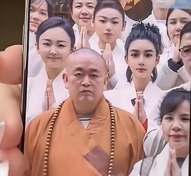 美女网红爆料:与释永信“结缘”2天3晚收费1万,凌晨4点去他房间皈依(组图) - 4