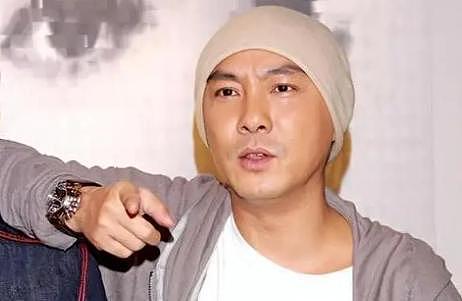 成龙老了,李连杰老了,张卫健也老了,而60岁的他看起来却像35岁(组图) - 12