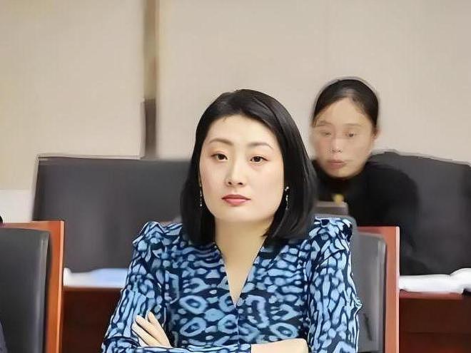 这才是真实的宗馥莉！玩超跑，买百万珠宝不眨眼，对员工很温柔（组图） - 7
