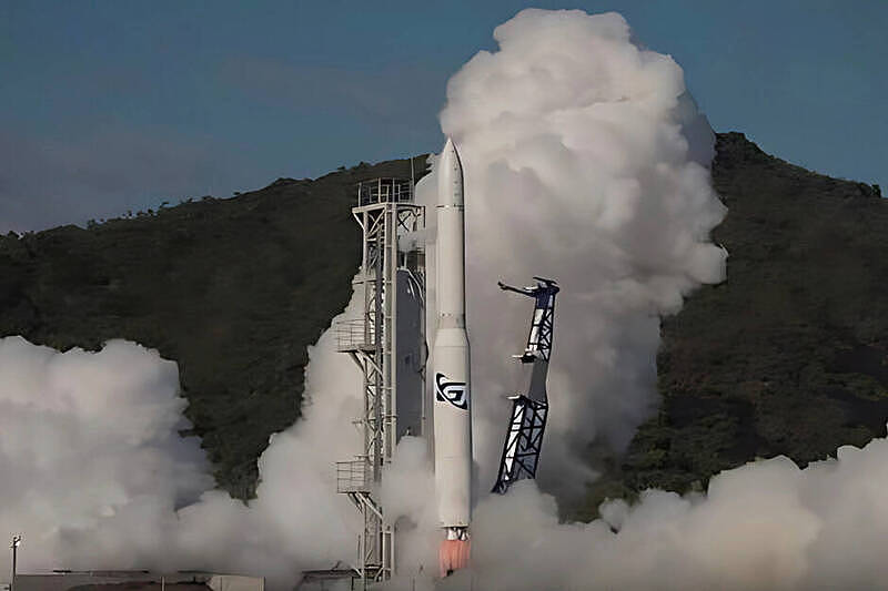 澳洲首枚本土火箭升空14秒后坠毁！公司称“虽败犹荣”（组图） - 1