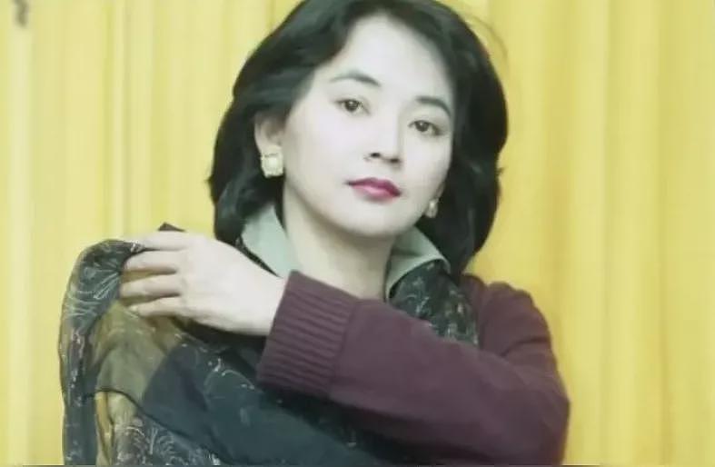 曾是“台湾4大美人”，67岁胡慧中脸变形 ，完全认不出来（组图） - 1