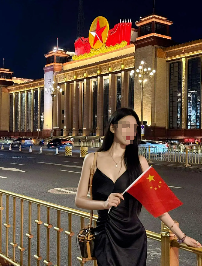 美女简历写“承受领导45分钟撞击”，照片扒本人过往更不简单…（组图） - 8