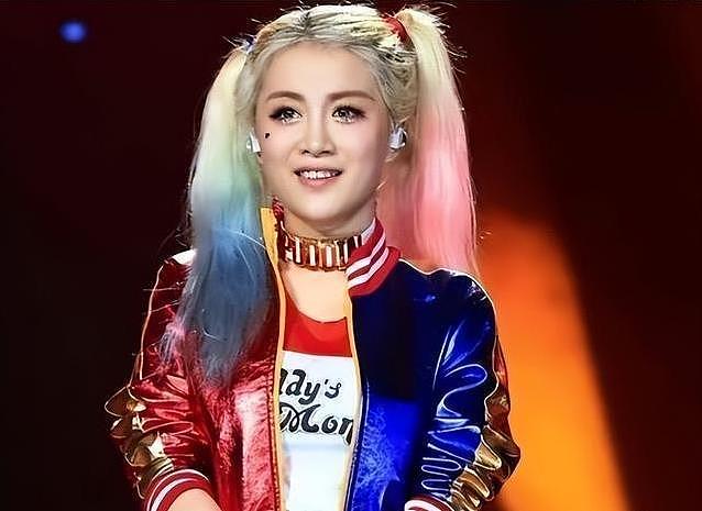 好声音失冠军,她却嫁副总裁,34岁儿女双全人生逆袭(组图) - 6