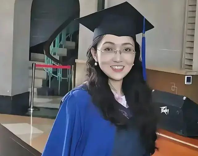 网传香港浸会大学将对杨景媛退学处理，律师表示其行为已触犯香港法律（组图） - 1