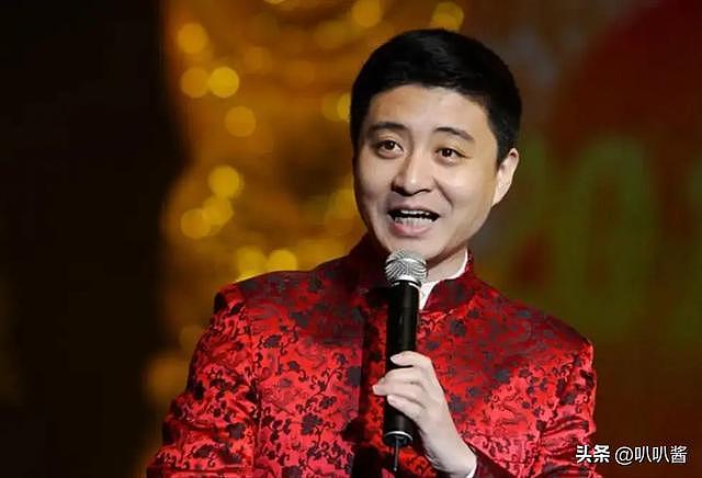 一句话葬送22年努力，他曾9次登上春晚，46岁人设崩塌惨遭网暴（组图） - 8