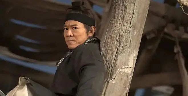 成龙老了，李连杰老了，张卫健也老了，而60岁的他看起来却像35岁（组图） - 5