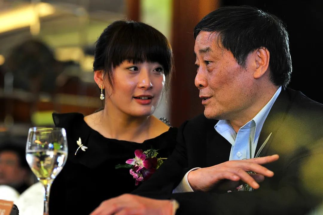 宗庆后的遗嘱曝光!十个关键问题读懂案件:宗馥莉试图增加自己的子女为受益人、“三兄妹”每人每年“吃利息”可达2.5亿元……(组图) - 2