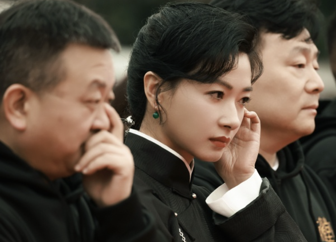 “低俗”短剧，让多少90后身价过亿？（组图） - 14