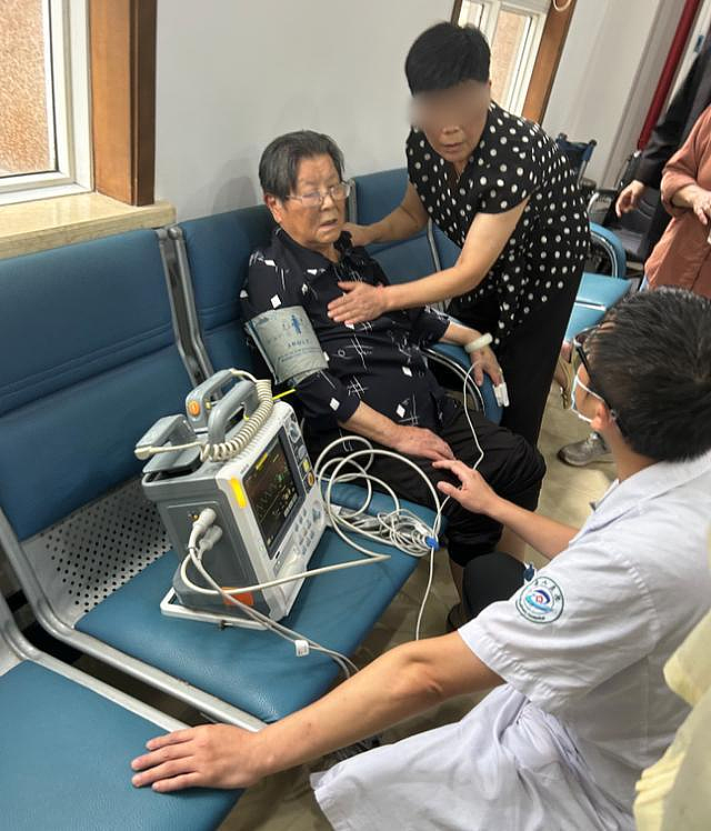 儿被控敲诈勒索舟山首富5600万，浙江90岁老母自学法律出庭辩护（组图） - 2